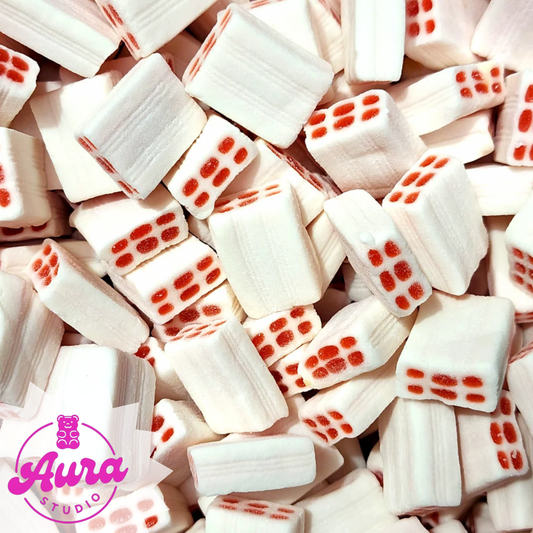 Grietinėlės ir braškių skonio guminukai