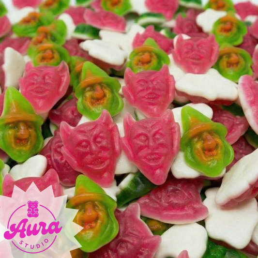 Raganų ir velnių formos guminukai be glitimo